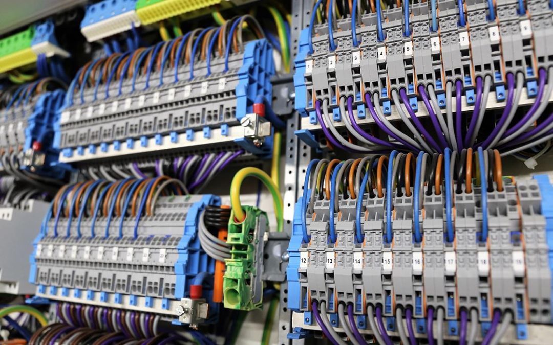 Importancia de la toma de tierra en instalaciones eléctricas