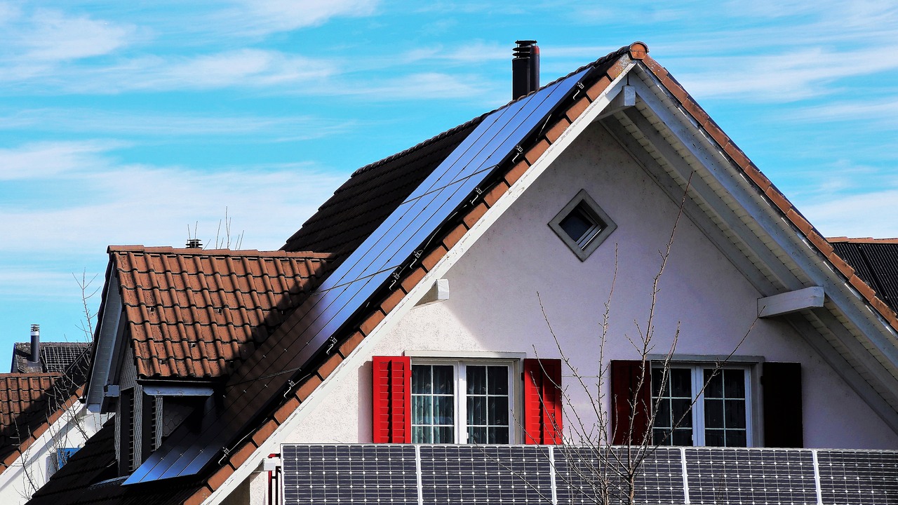 the-roof-of-the-g9de143abb_1280 Placas solares